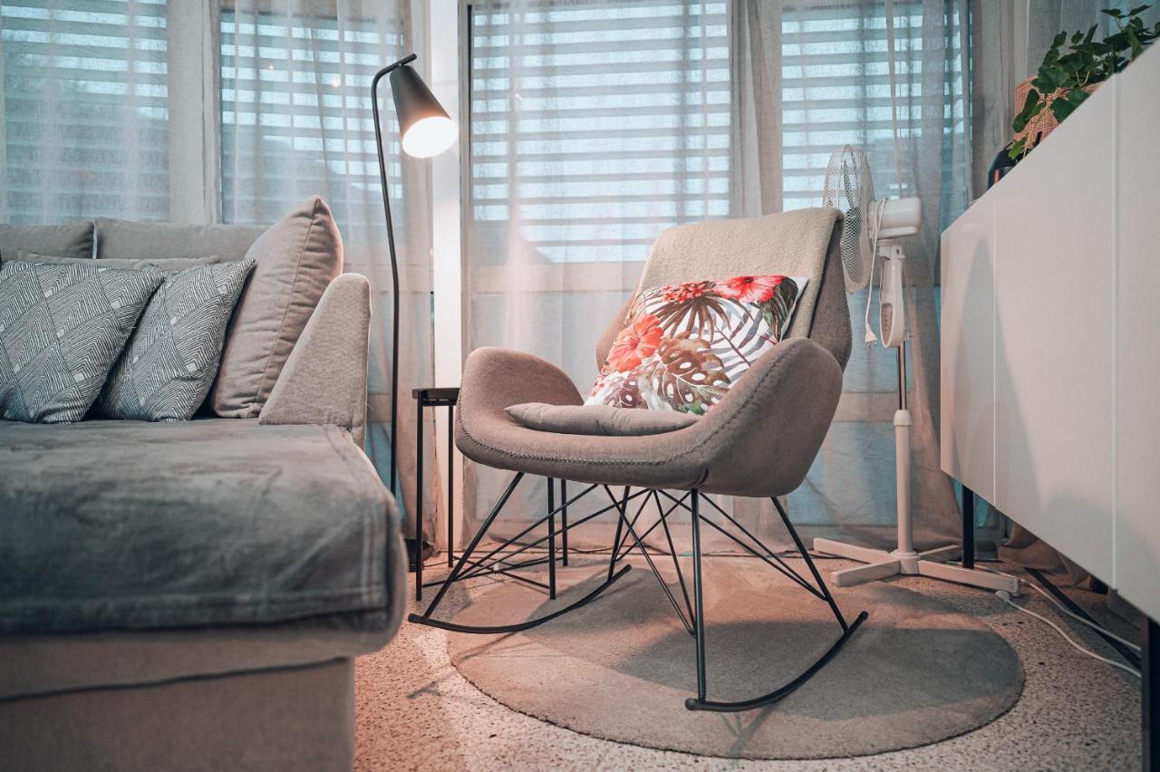 Central Apartment - Culture & Nightlife In One Visp Buitenkant foto