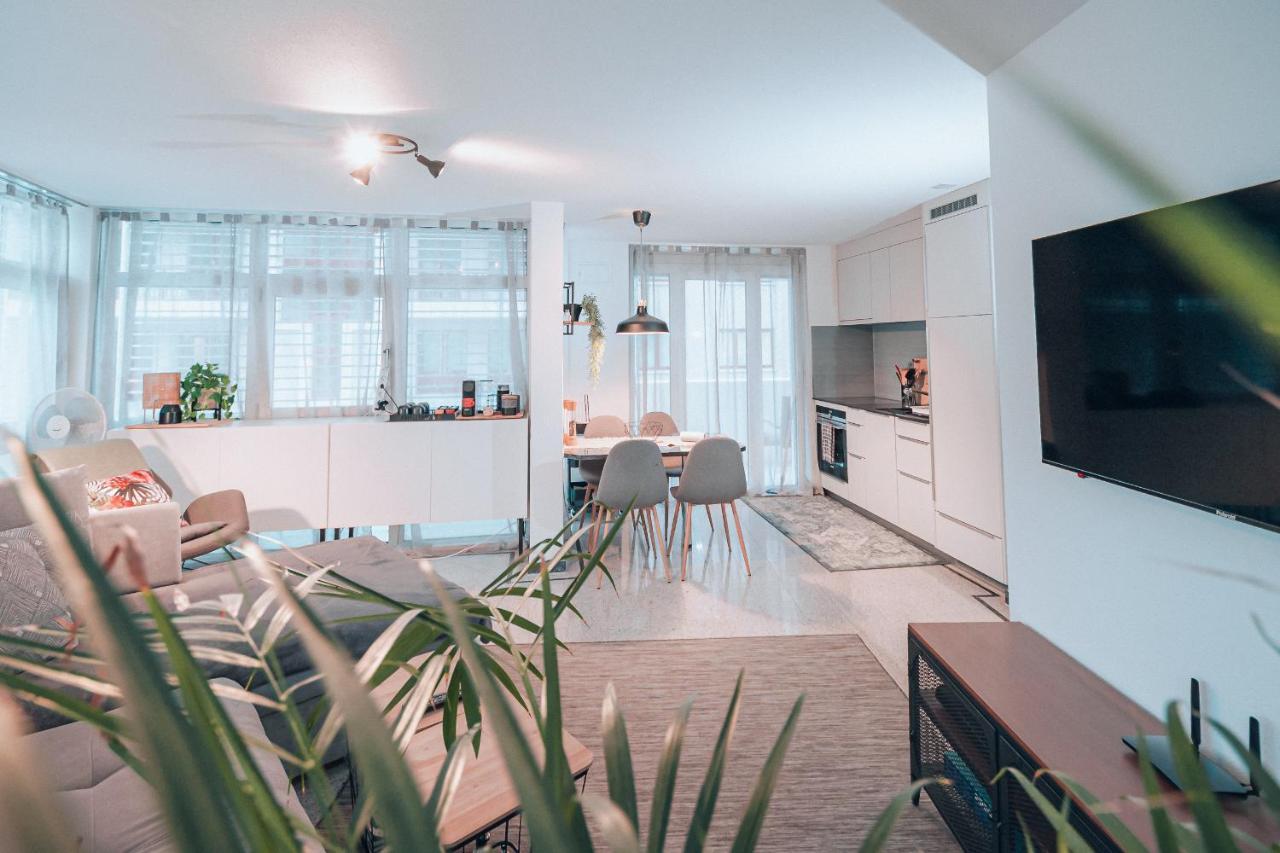 Central Apartment - Culture & Nightlife In One Visp Buitenkant foto